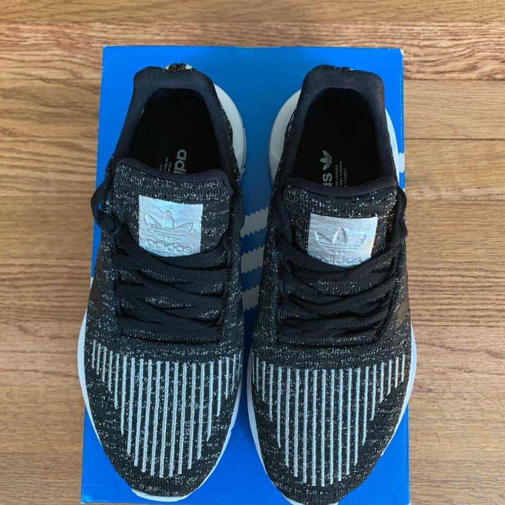 Adidas Swift Run Black / Metallic Womens Shoes - Picture 3 of 6